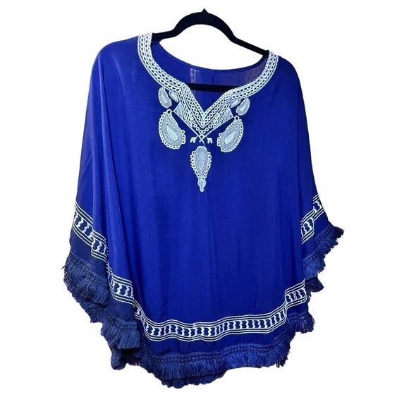 Ladies Blue Poncho with Embroidery and Tassled Edges, OS Pre-Owned - Picture 1 of 4